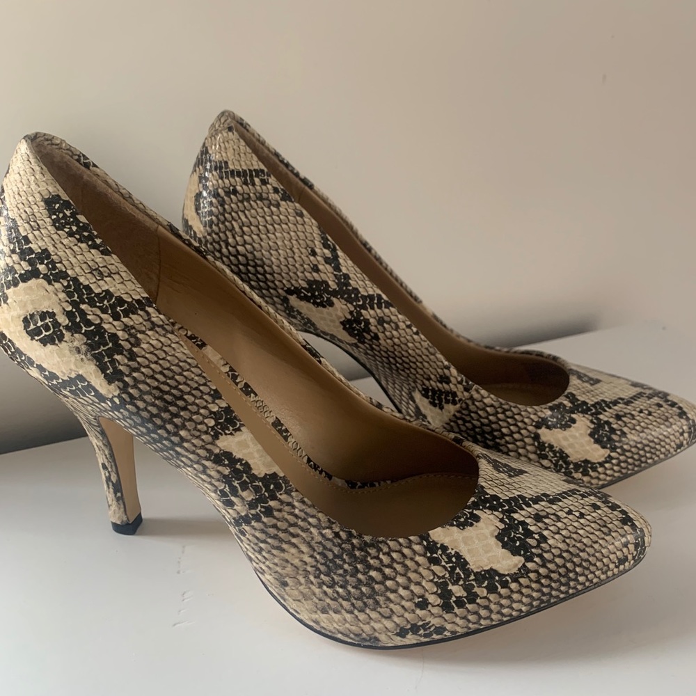 Arturo Chiang Heels